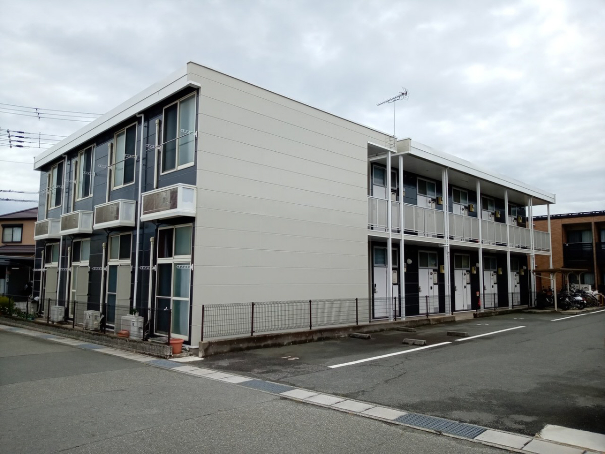 土山駅よりバス17分 徒歩4分 築24年4ヶ月 2階建の賃貸物件
