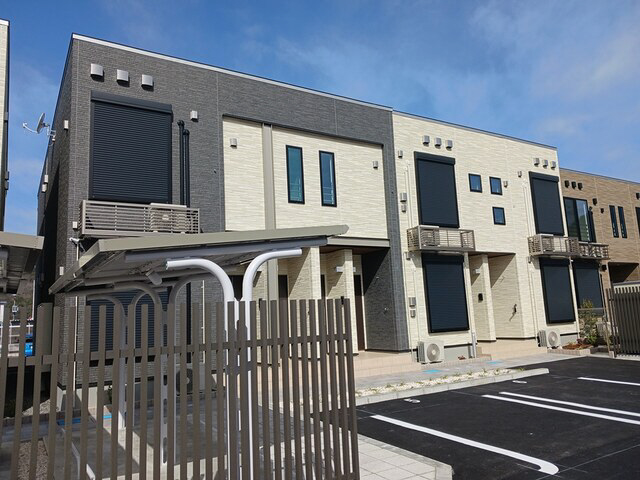 和田山駅より徒歩12分 新築 2階建の賃貸物件