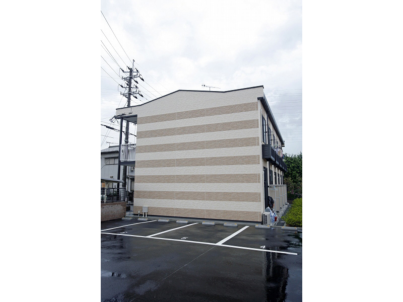 レオパレスリバーサイド播磨の賃貸物件