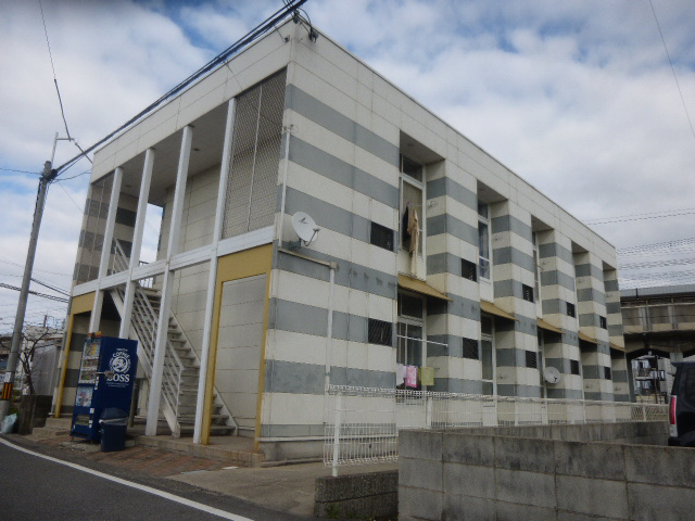 播磨町駅より徒歩5分 築26年 2階建の賃貸物件