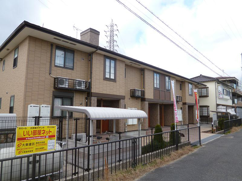 播磨町駅より徒歩7分 築17年6ヶ月 2階建の賃貸物件