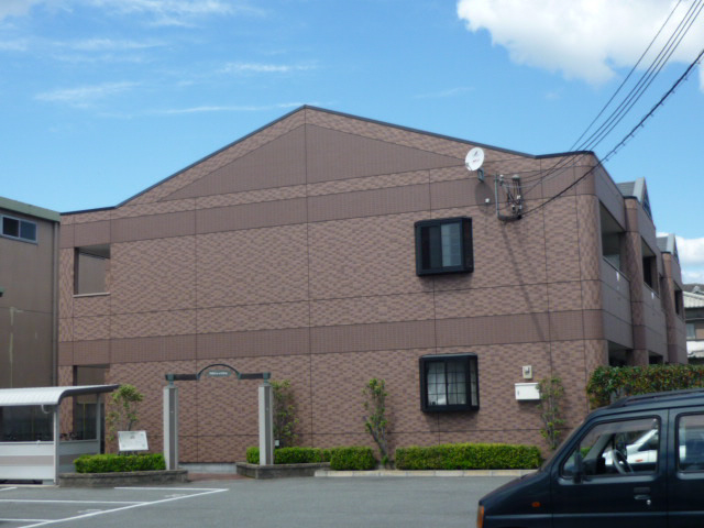 播磨高岡駅よりバス15分 徒歩5分 築23年5ヶ月 2階建の賃貸物件