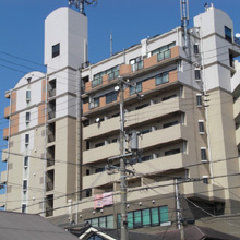 飾磨駅より徒歩1分 築34年7ヶ月 9階建の賃貸物件